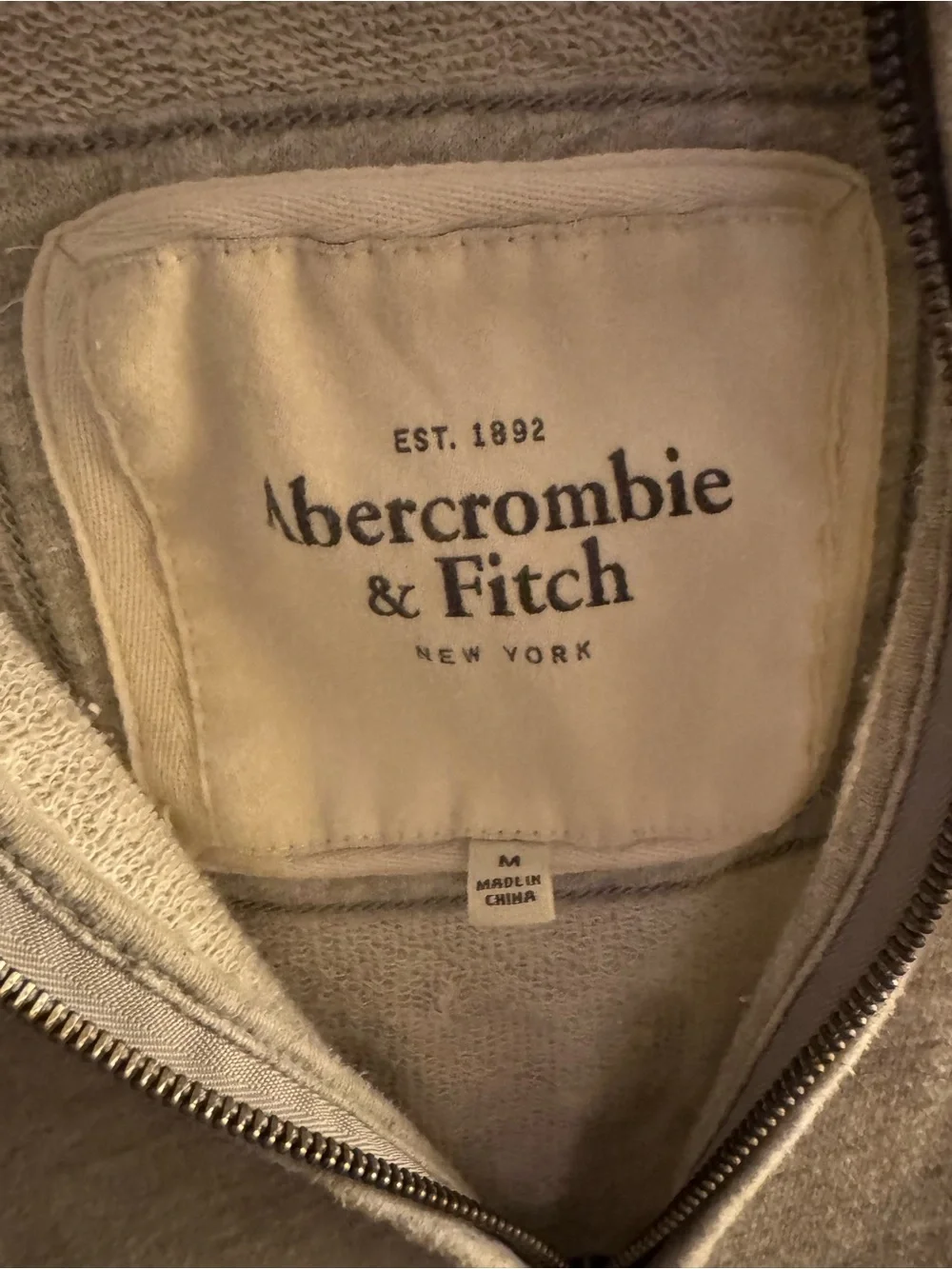 Vintage Y2K Abercrombie & Fitch Women’s Zip Hoodie